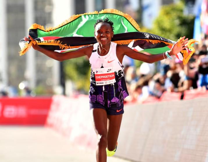 称自己生病, 与此同时 称自己生病, 与此同时